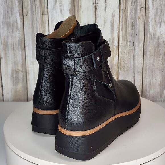 Clarks Women’s Zylah Faye Ankle Boots – Comfort Flatform Leather - Size 8.5 M - Picture 4 of 10